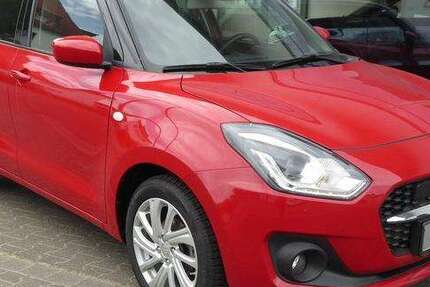 Suzuki Swift 37.950 km 13.865 &euro; Paderborn 33102