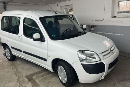 Citroen Berlingo 110.000 km 2.222 &euro; Detmold 32758