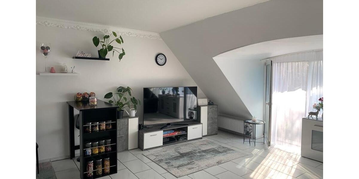 Maisonettenwohnung Paderborn Neuenbeken - 5 Zimmer, 106 m&sup2;, 810&euro; | Angebot:26337682