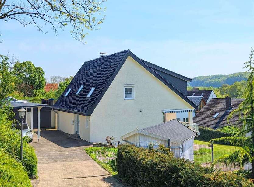 Haus zum Kaufen in Detmold 640.000 € 290 m² 8 zimmer