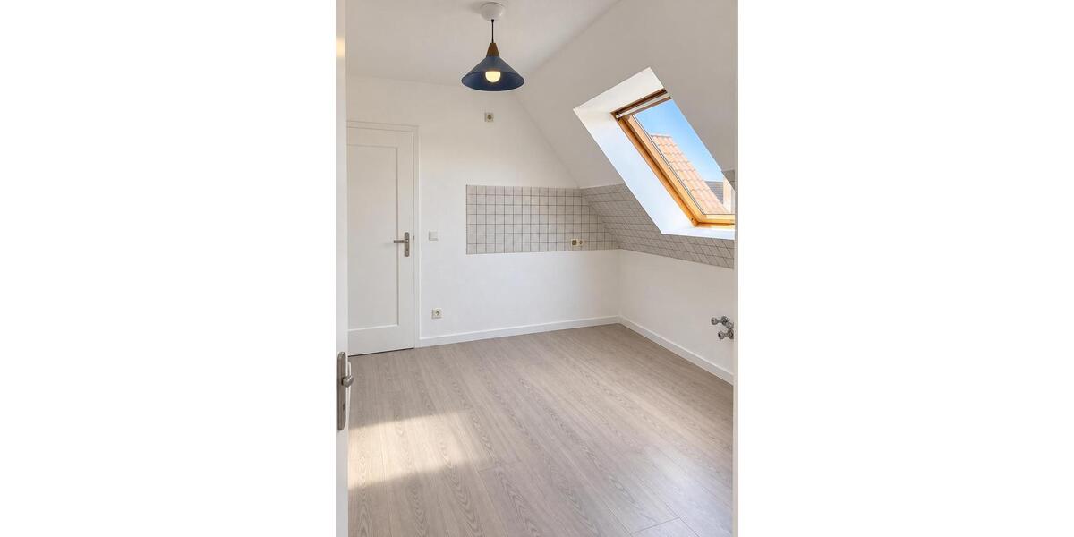 Etagenwohnung Büren - 4 Zimmer, 130 m&sup2;, 1.020&euro; | Angebot:27600988