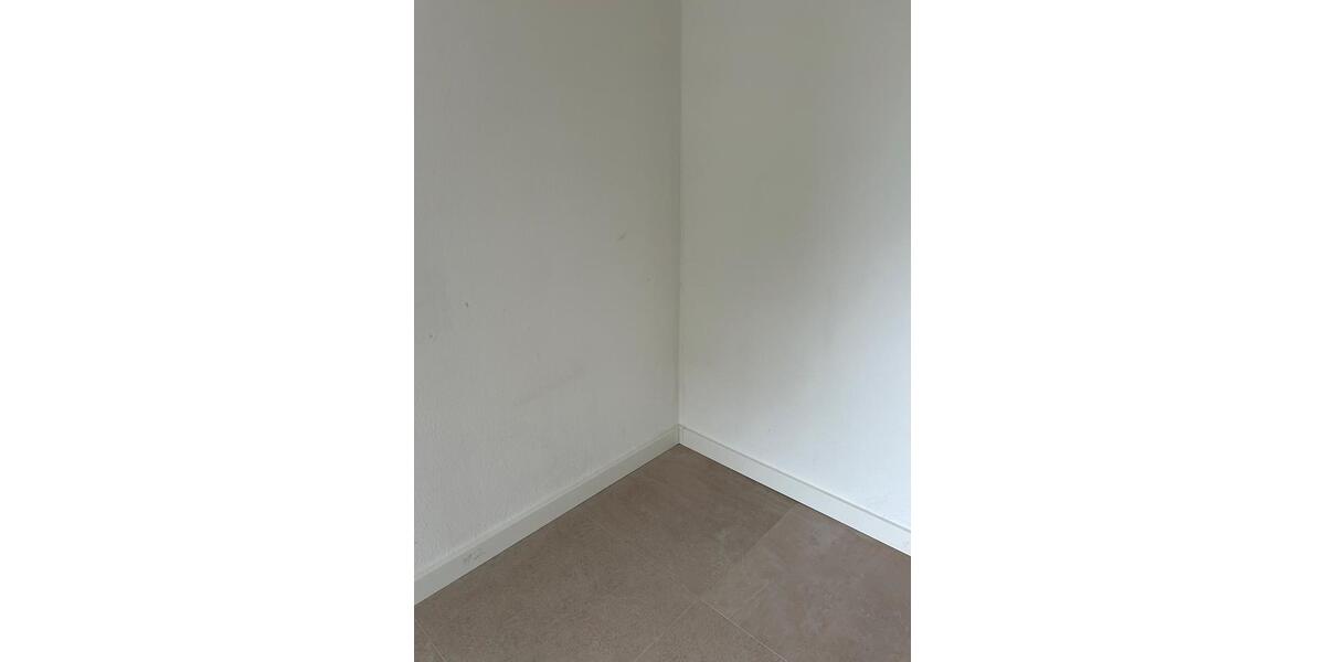 Erdgeschoßwohnung Detmold - 3 Zimmer, 73 m&sup2;, 650&euro; | Angebot:26638428