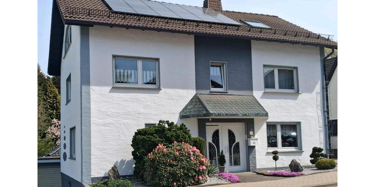 Mehrfamilienhaus, Wohnhaus Altenbeken - 10 Zimmer, 300 m&sup2;, 505.000&euro; | Angebot:26758727