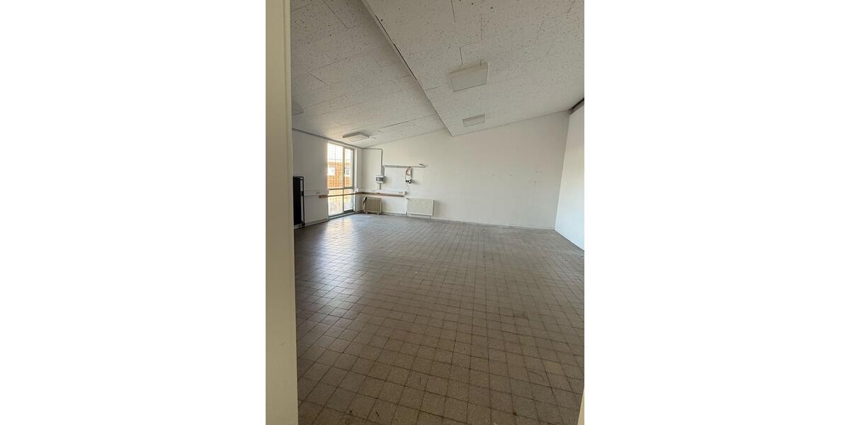 Gewerbeobjekt Detmold Hakedahl - 1.875&euro; | Angebot:25896564