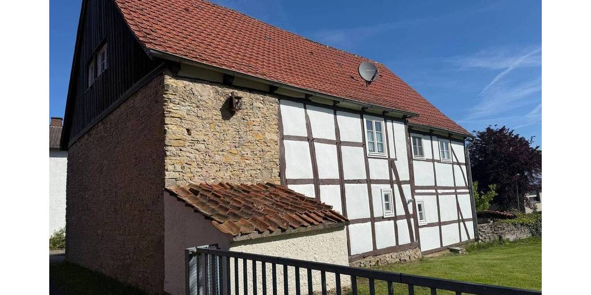 Einfamilienhaus Brakel Istrup - 6 Zimmer, 124 m&sup2;, 139.000&euro; | Angebot:26715440