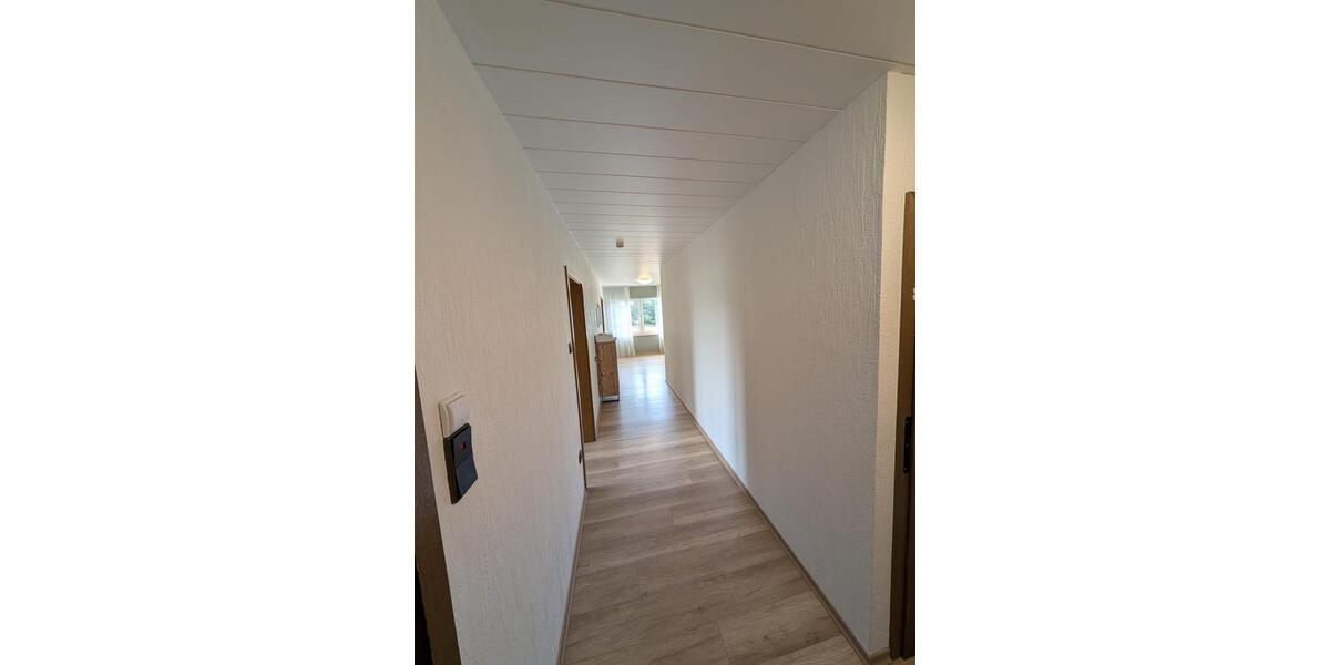 Etagenwohnung Salzkotten - 3 Zimmer, 100 m&sup2;, 700&euro; | Angebot:27611929