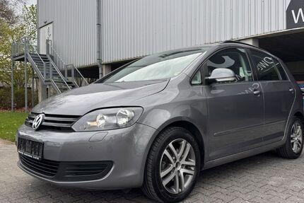 VW Golf 130.580 km 4.690 &euro; Paderborn 33102