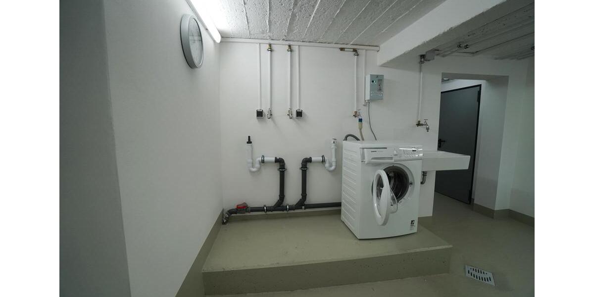 Moderne 2-Zimmer-Wohnung für Singles mit Küchenzeile und Kühlschrank im Herzen von Paderborn 2 zimmer