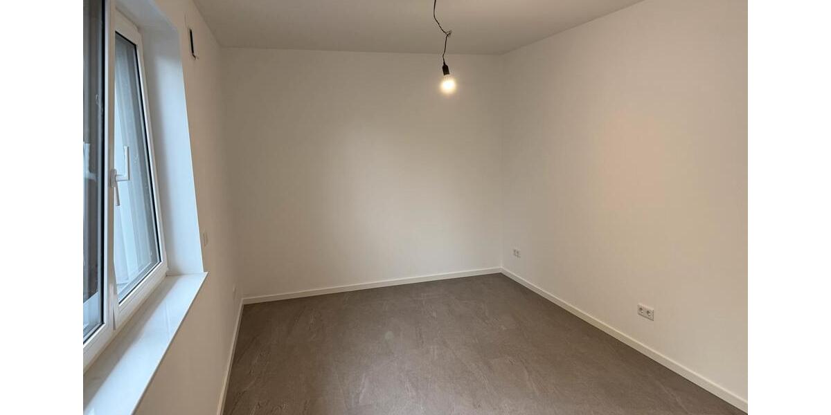 Erdgeschoßwohnung Bad Lippspringe - 3 Zimmer, 67 m&sup2;, 996&euro; | Angebot:27618596
