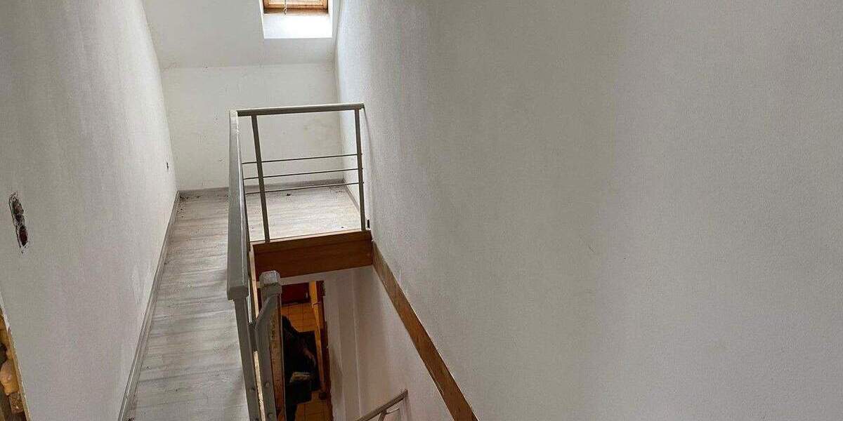 Doppelhaushälfte Steinheim - 5 Zimmer, 91 m&sup2;, 125.000&euro; | Angebot:25805197