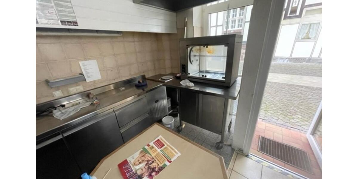 Imbiss Restaurant in der Innenstadt von 34414 Warburg Cafe Döner zimmer