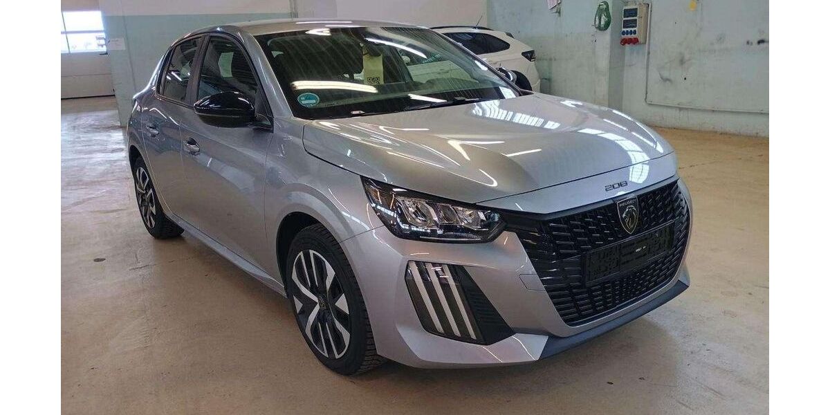 Peugeot 208 19.232 km 14.990 &euro; Willebadessen 34439