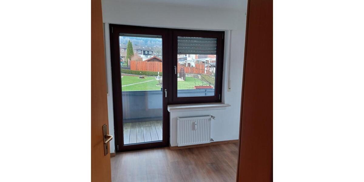 Etagenwohnung Steinheim - 4 Zimmer, 130 m&sup2;, 1.250&euro; | Angebot:25386622