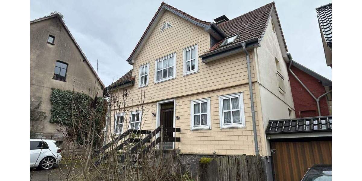 Einfamilienhaus Marsberg Niedermarsberg - 5 Zimmer, 140 m&sup2;, 150.000&euro; | Angebot:26724851