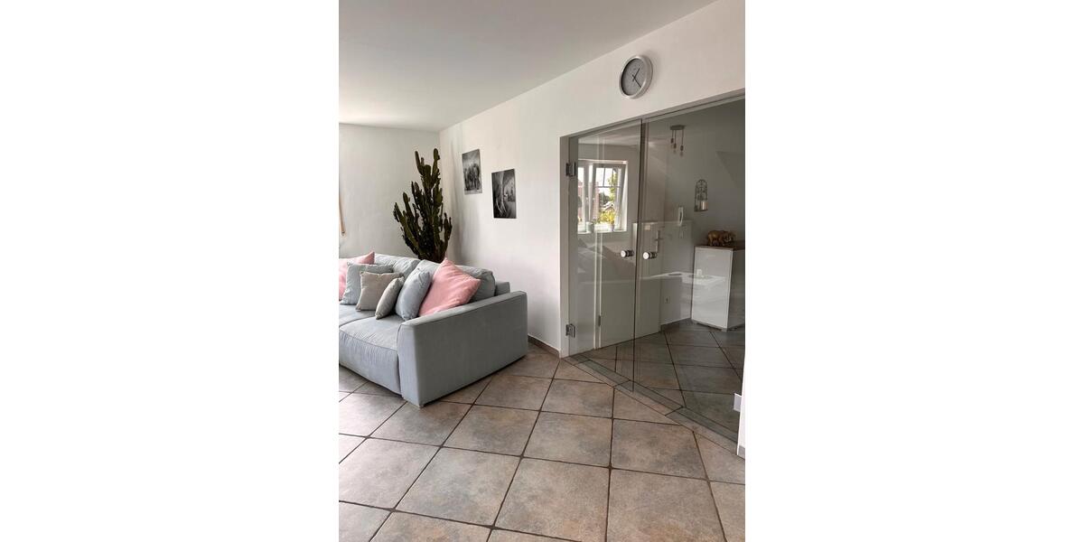 Etagenwohnung Paderborn - 2 Zimmer, 75 m&sup2;, 1.150&euro; | Angebot:26586397