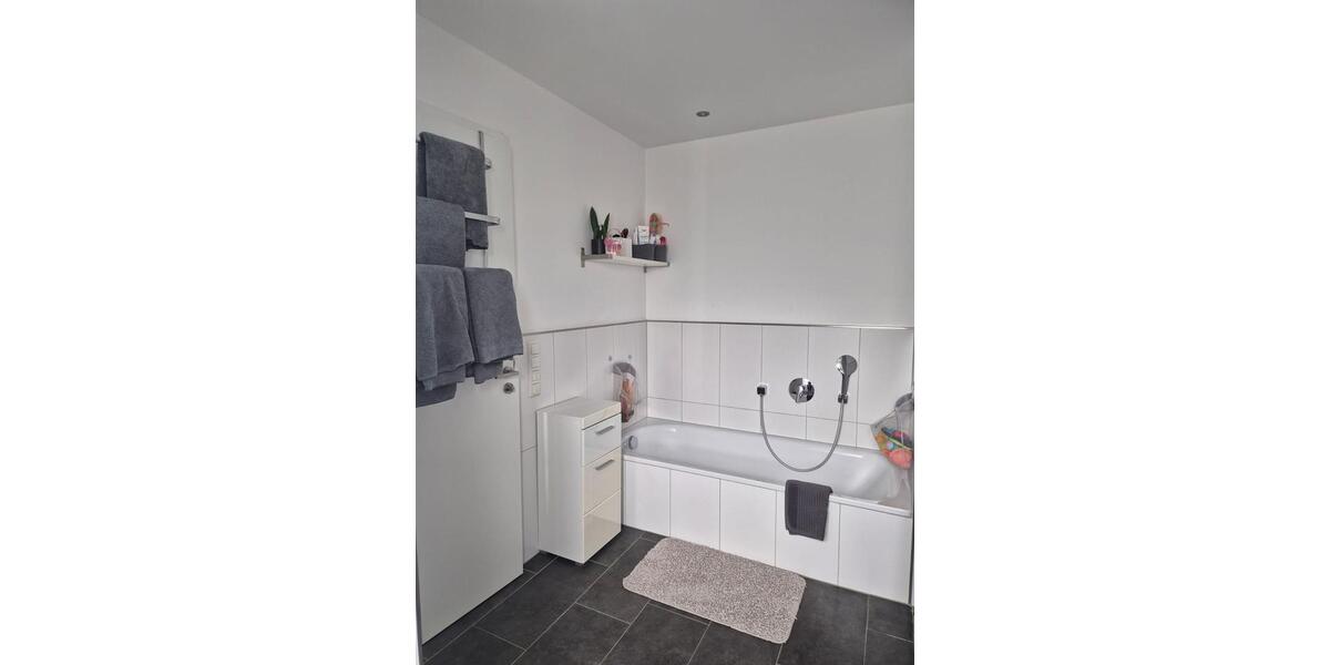 Einfamilienhaus Delbrück - 5 Zimmer, 120 m&sup2;, 1.430&euro; | Angebot:26362127