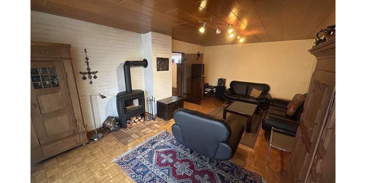 Mehrfamilienhaus, Wohnhaus Borchen / Kirchborchen Kirchborchen - 9 Zimmer, 216 m&sup2;, 365.000&euro; | Angebot:26715257