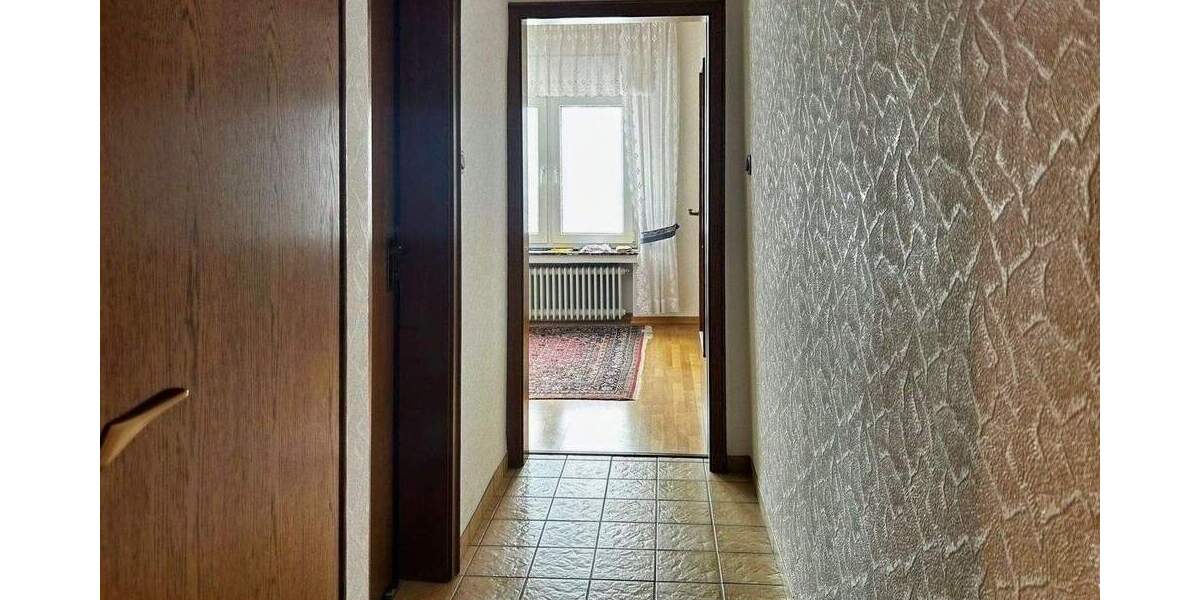 Einfamilienhaus Steinheim Sandebeck - 9 Zimmer, 209 m&sup2;, 249.000&euro; | Angebot:25687387