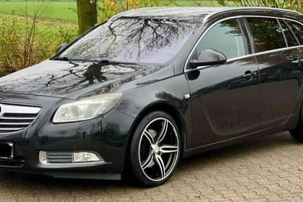 Opel Insignia 189.000 km 5.400 &euro; Bad Wünnenberg 33181