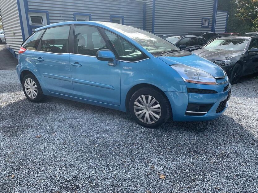 Citroen C4 Picasso 113.000 km 1.999 € Detmold 32758