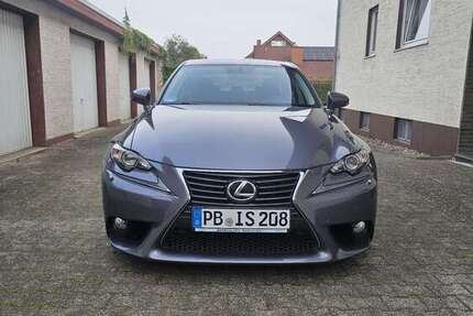 Lexus IS 250 176.000 km 20.000 &euro; Paderborn 33106