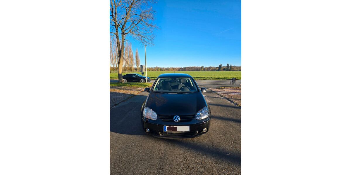VW Golf 233.805 km 2.200 &euro; Geseke 59590