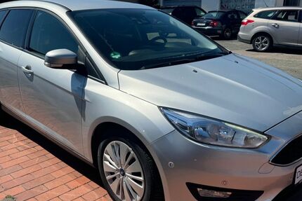 Ford Focus 187.000 km 6.000 € Leopoldshöhe 33818