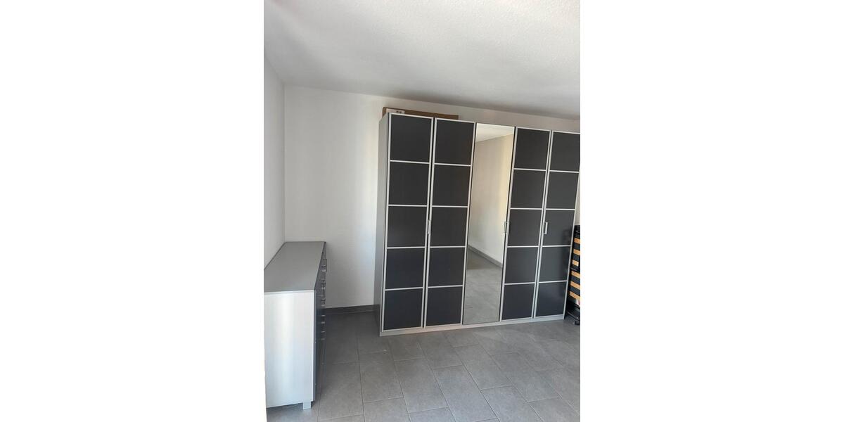Etagenwohnung Paderborn - 2 Zimmer, 63 m&sup2;, 760&euro; | Angebot:27595446