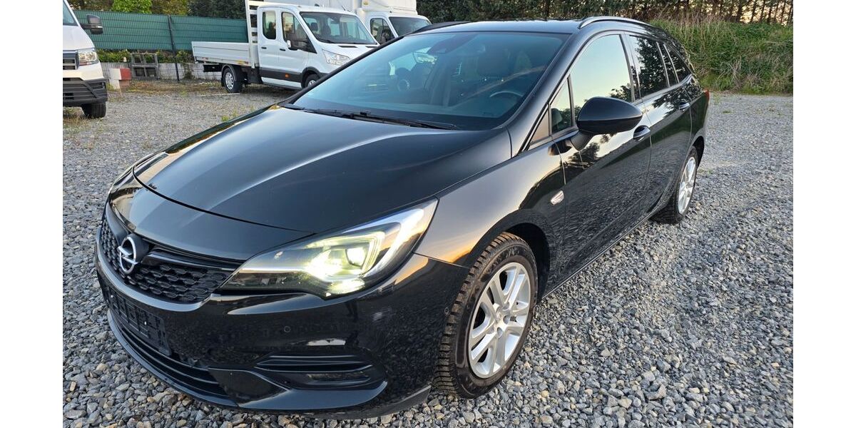 Opel Astra 82.800 km 11.999 &euro; Bad Lippspringe 33175
