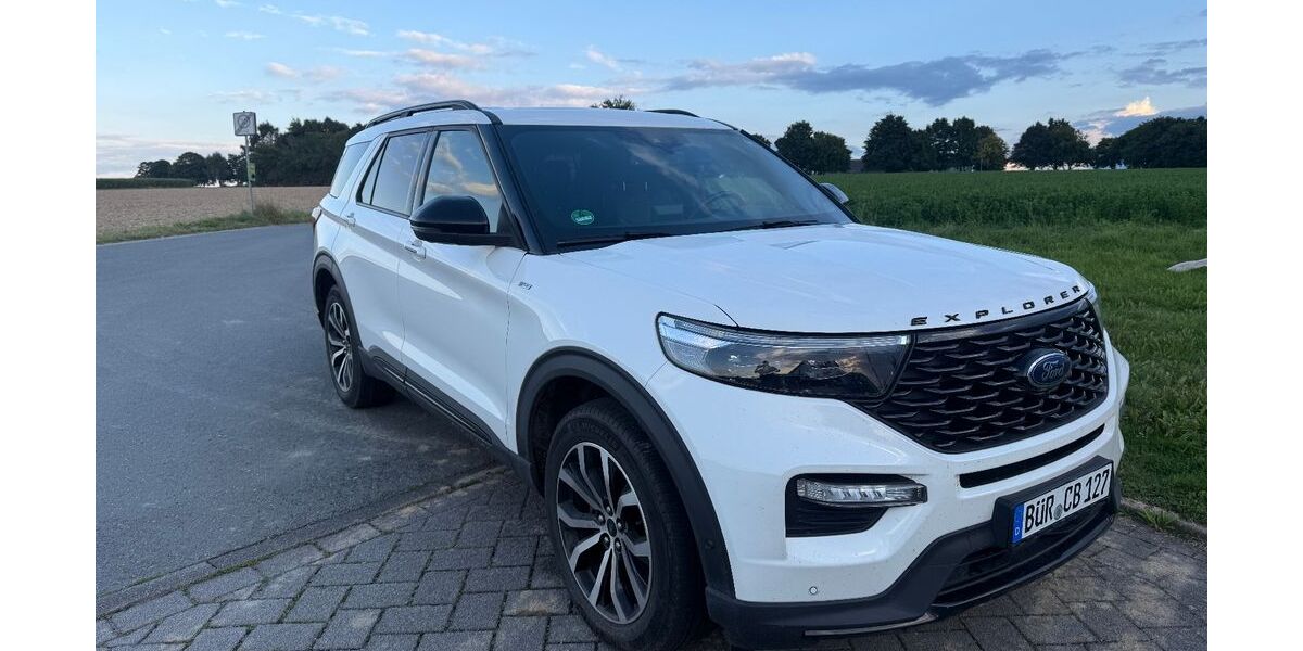 Ford Explorer 112.222 km 36.500 € Büren 33142