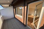 Renovierte Dachgeschosswohnung 3 zimmer