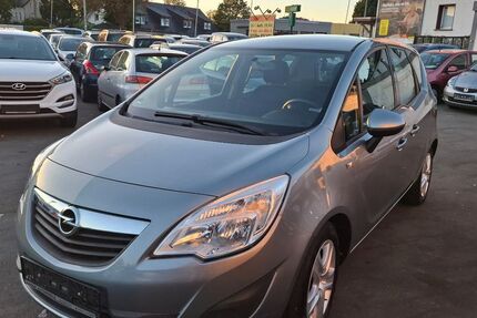 Opel Meriva 86.000 km 4.499 &euro; Paderborn 33100