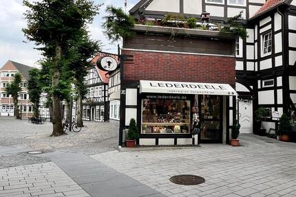 Ladenlokal in 33129 Delbrück 110 m² + 2 Nebenr. zur Vermietung zimmer