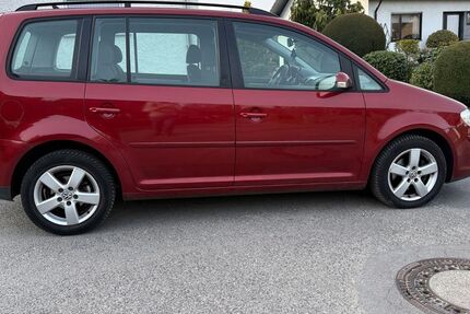 VW Touran 180.000 km 6.699 &euro; Detmold 32756