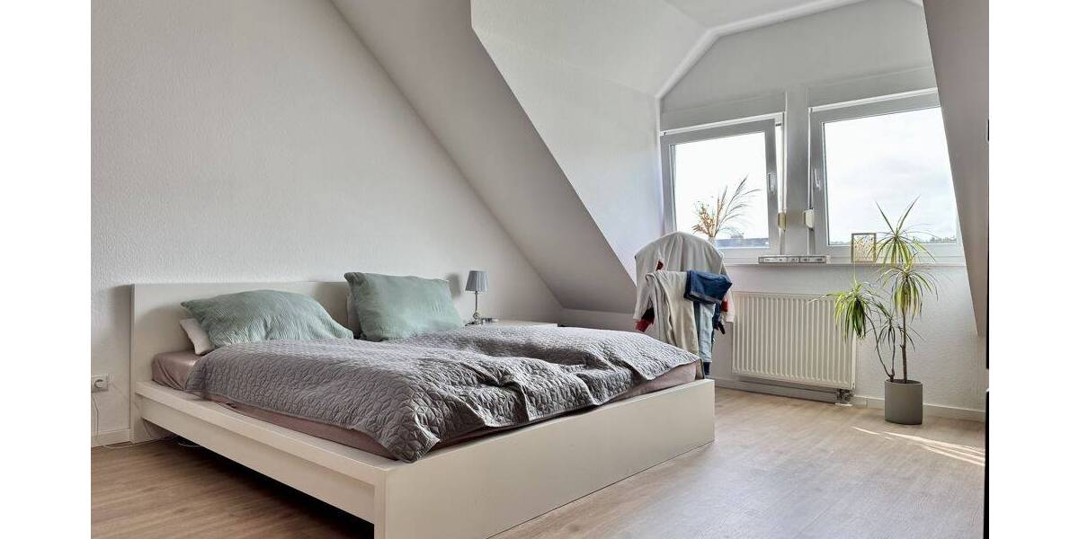 Etagenwohnung Augustdorf - 4 Zimmer, 127 m&sup2;, 1.080&euro; | Angebot:26887202