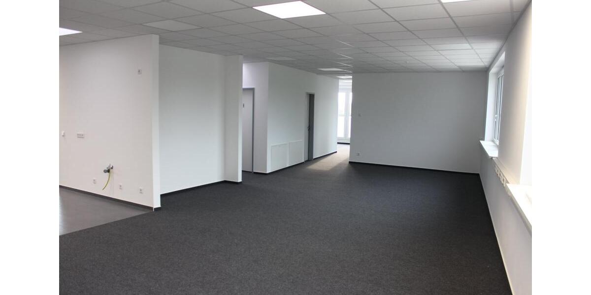 Gewerbeobjekt Detmold Hakedahl - 3.330&euro; | Angebot:24732542