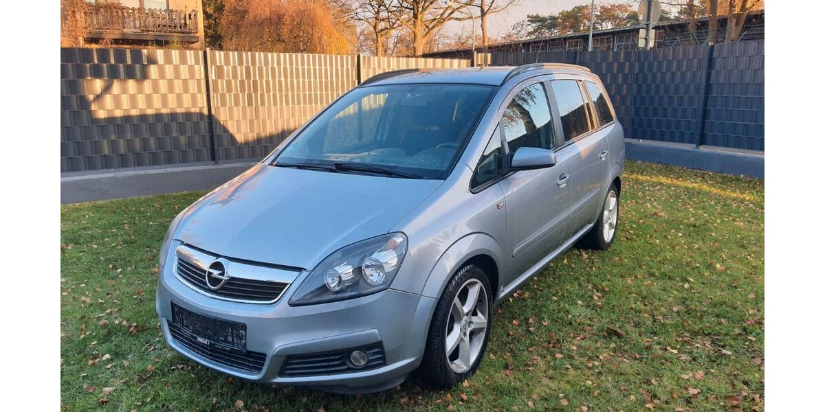 Opel Zafira 164.000 km 5.300 € Paderborn 33104