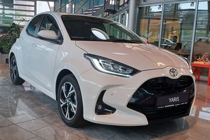 Toyota Yaris 3.500 km 25.480 &euro; Steinheim 32839