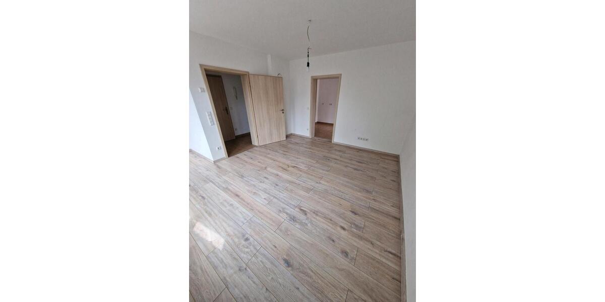 Erdgeschoßwohnung Brakel - 2 Zimmer, 65 m&sup2;, 700&euro; | Angebot:27609079