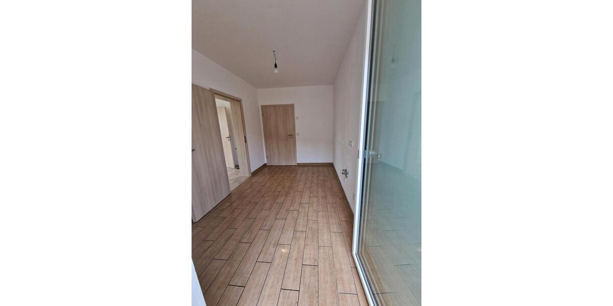 Erdgeschoßwohnung Brakel - 2 Zimmer, 65 m&sup2;, 700&euro; | Angebot:27609079