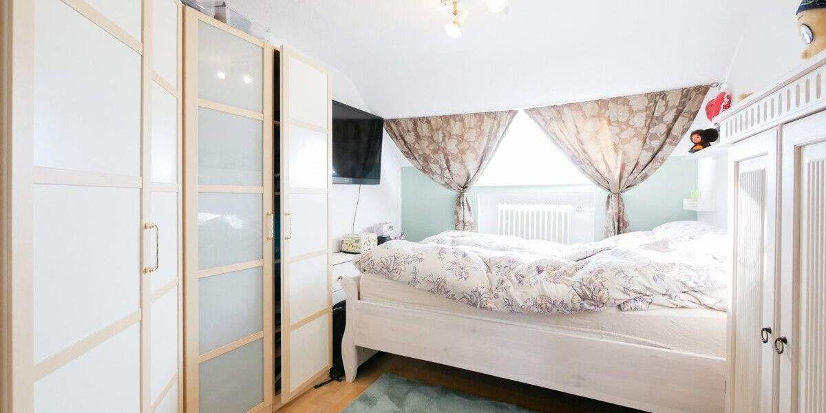 Reihenmittelhaus Paderborn Kernstadt - 6 Zimmer, 154 m&sup2;, 449.000&euro; | Angebot:25704135