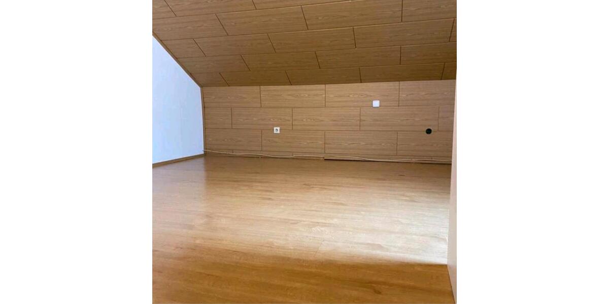 Dachgeschoßwohnung Büren - 2 Zimmer, 80 m&sup2;, 620&euro; | Angebot:27605408