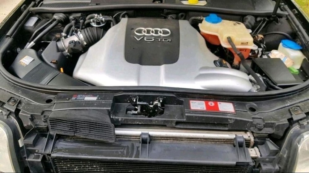 Audi A6 385.000 km 2.600 &euro; Detmold 32756