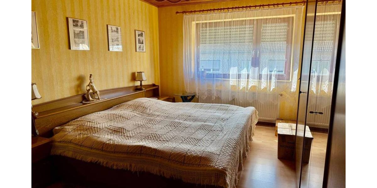 Mehrfamilienhaus, Wohnhaus Brakel - 1 Zimmer, 240 m&sup2;, 350.000&euro; | Angebot:26724088