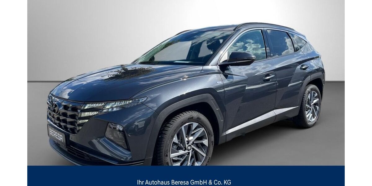 Hyundai TUCSON 12.700 km 27.980 &euro; Detmold 32758