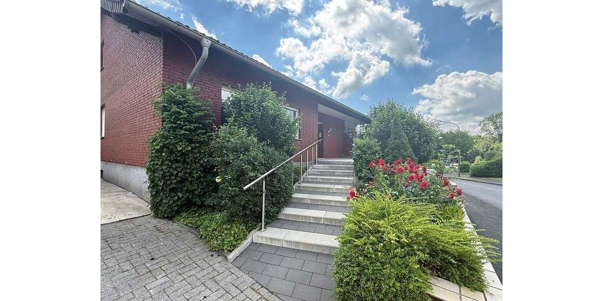 Einfamilienhaus Delbrück - 8 Zimmer, 220 m&sup2;, 375.000&euro; | Angebot:27162069