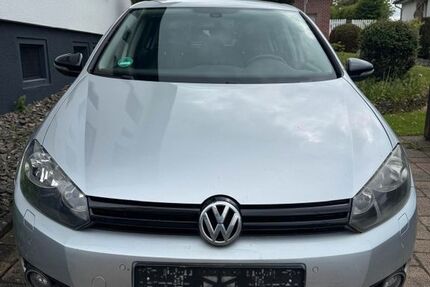 VW Golf 228.000 km 4.500 &euro; Borchen 33178