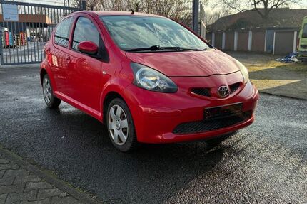 Toyota Aygo (X) 204.914 km 1.150 &euro; Paderborn 33100