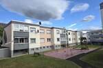 Charmante 3-Zimmer-Wohnung mit Loggia & Garage in Schloß Neuhaus