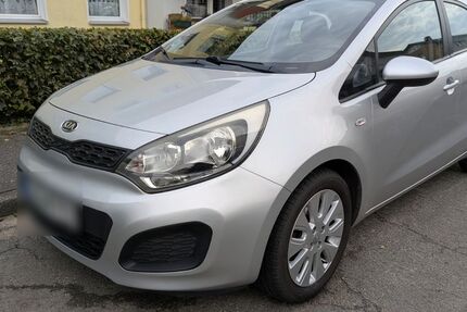 Kia Rio 112.900 km 4.000 &euro; Detmold 32760